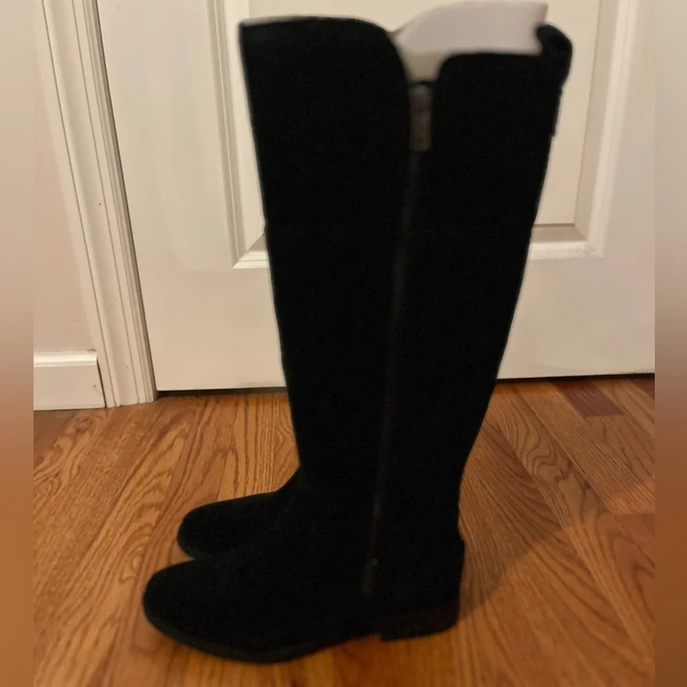 Brand New UGG Sorensen Style Black Suede Boots - Picture 6 of 12